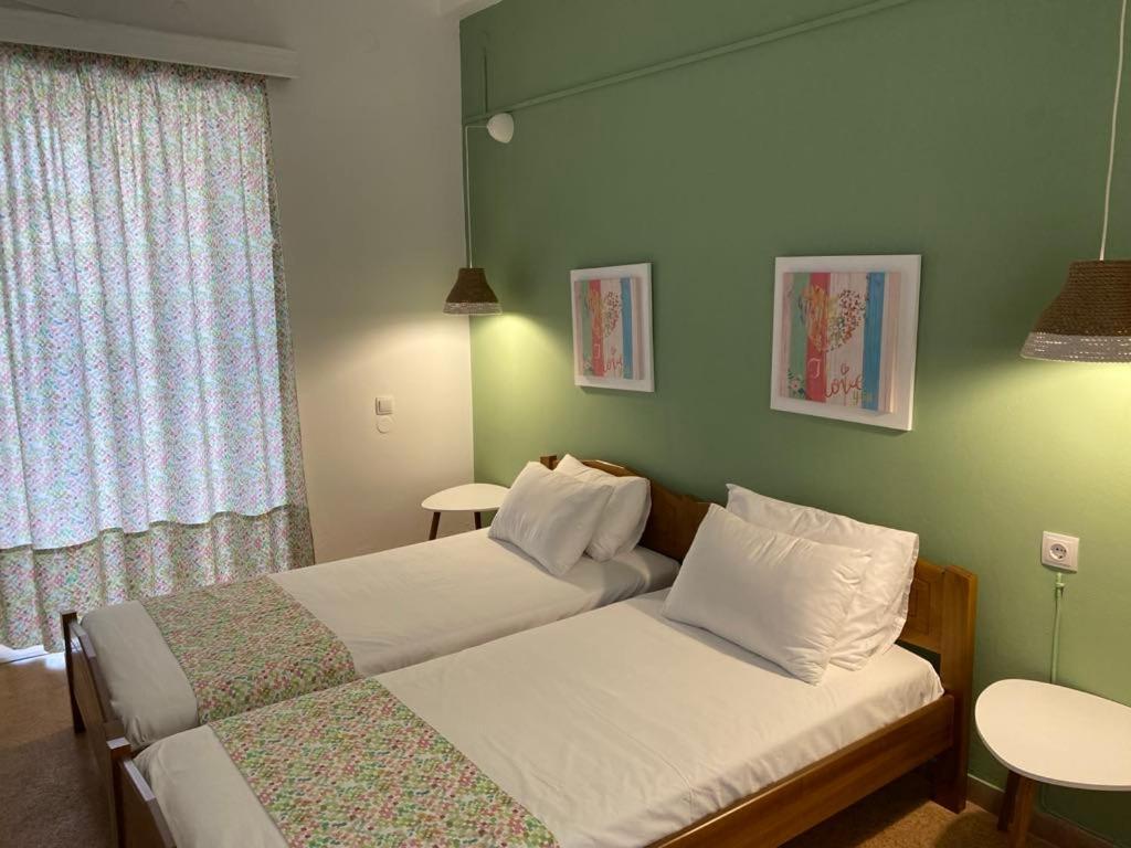 Thalia Hotel Kamena Vourla Exterior photo
